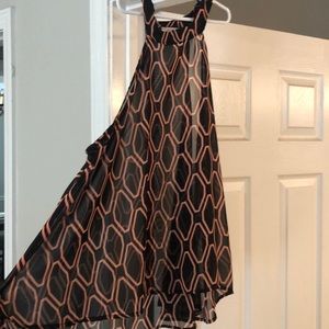 Super cute geometrical boutique top